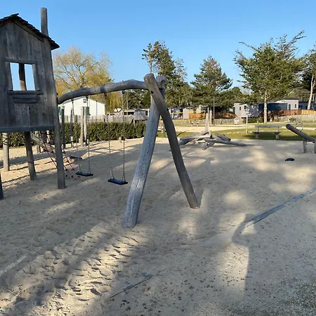 Standing 6 Ou 12 Pers Avec Mon 2 Eme A L'edune De Location Wifi Inclus Piscine Couverte Chauffee A 150m De La ホリデーパーク