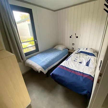 ホリデーパーク Standing 6 Ou 12 Pers Avec Mon 2 Eme A L'edune De Location Wifi Inclus Piscine Couverte Chauffee A 150m De La