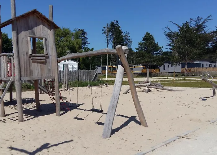 Standing 6 Ou 12 Pers Avec Mon 2 Eme A L'edune De Location Wifi Inclus Piscine Couverte Chauffee A 150m De La *