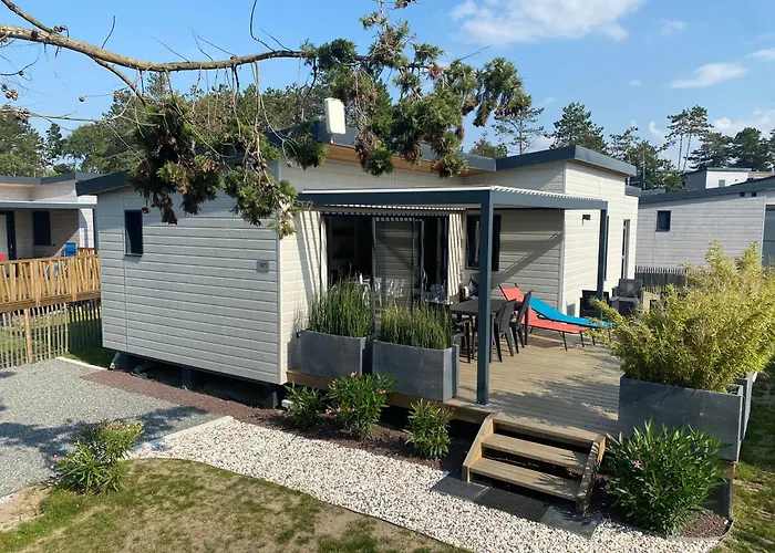 Standing 6 Ou 12 Pers Avec Mon 2 Eme A L'edune De Location Wifi Inclus Piscine Couverte Chauffee A 150m De La * Jullouville-les-Pins