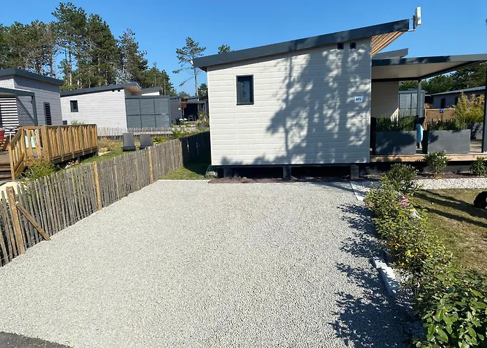 Holiday park Standing 6 Ou 12 Pers Avec Mon 2 Eme A L'edune De Location Wifi Inclus Piscine Couverte Chauffee A 150m De La *